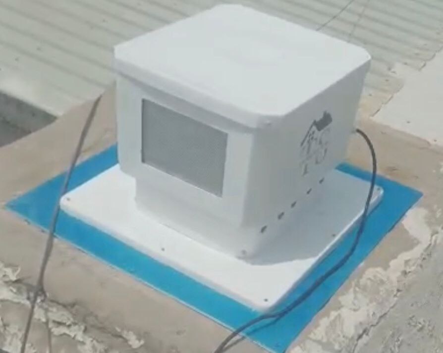 مبرد خزان أكواكولر